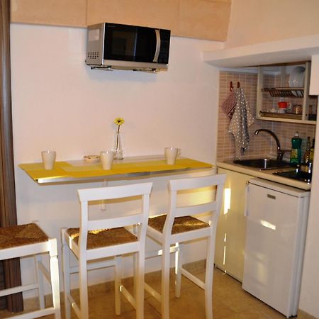 Residence Spadalunga San Michele Salentino Habitación foto